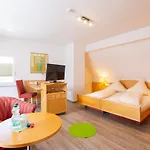 بيت ريفي Landgasthof Zur Sonne 3*