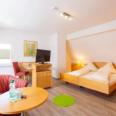 Inn Landgasthof Zur Sonne 3*