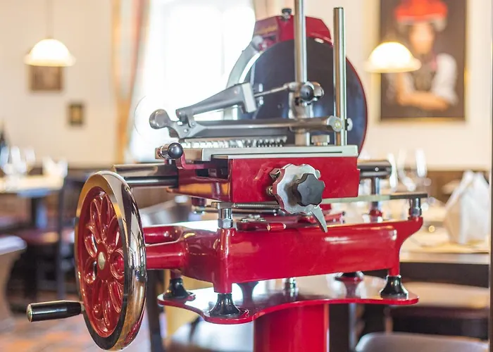 Landgasthof Zur Sonne 여관 아우겐