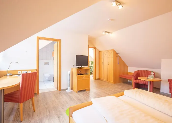 Landgasthof Zur Sonne 아우겐